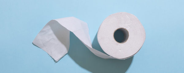 papier toilette de couleur blanche